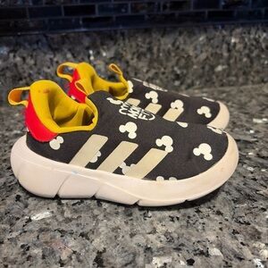 Adidas x Disney Monofit Mickey Mouse Black Toddler Size 8K Slip On Sneakers